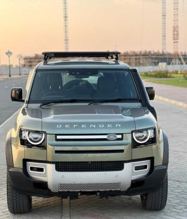 LAND ROVER DEFENDER